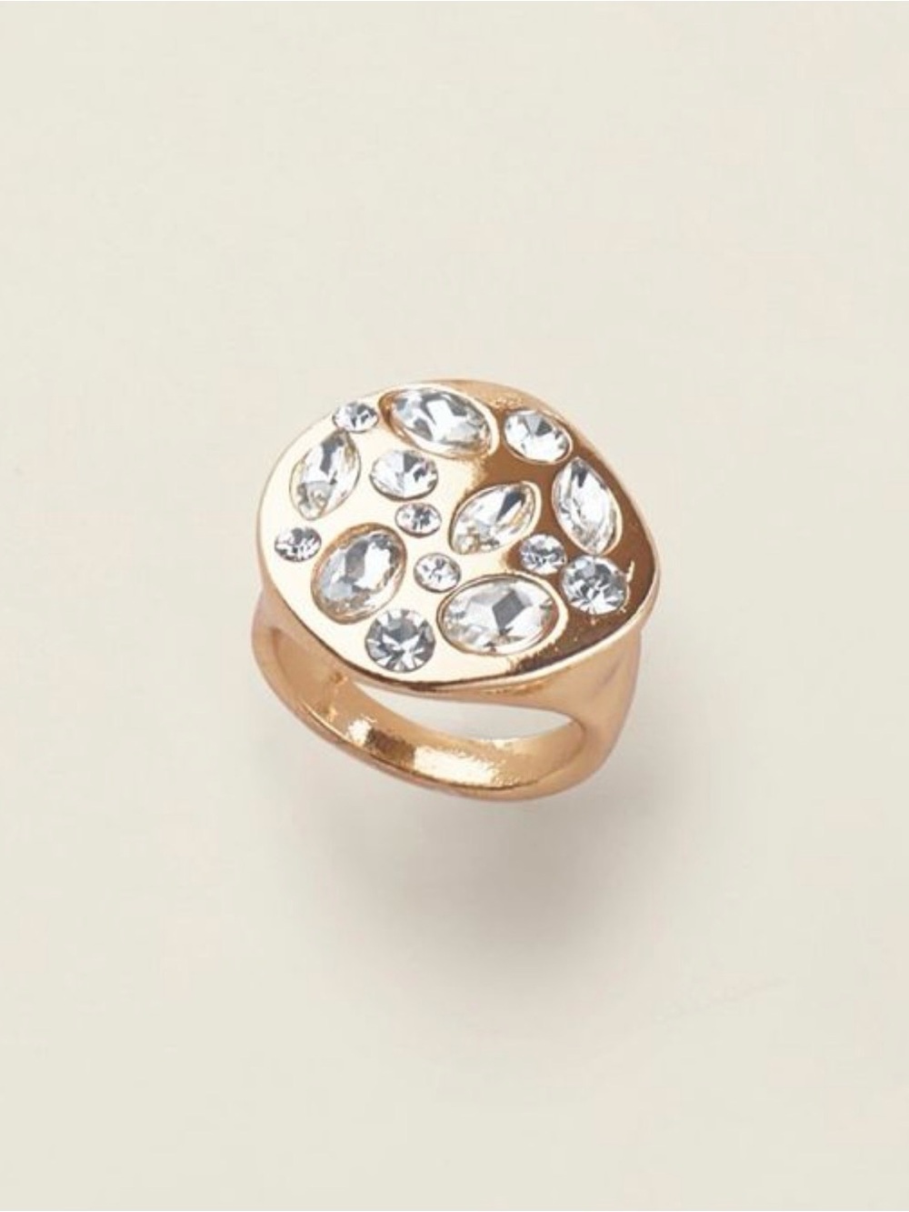 AVON Radiant Cluster Ring Size 8